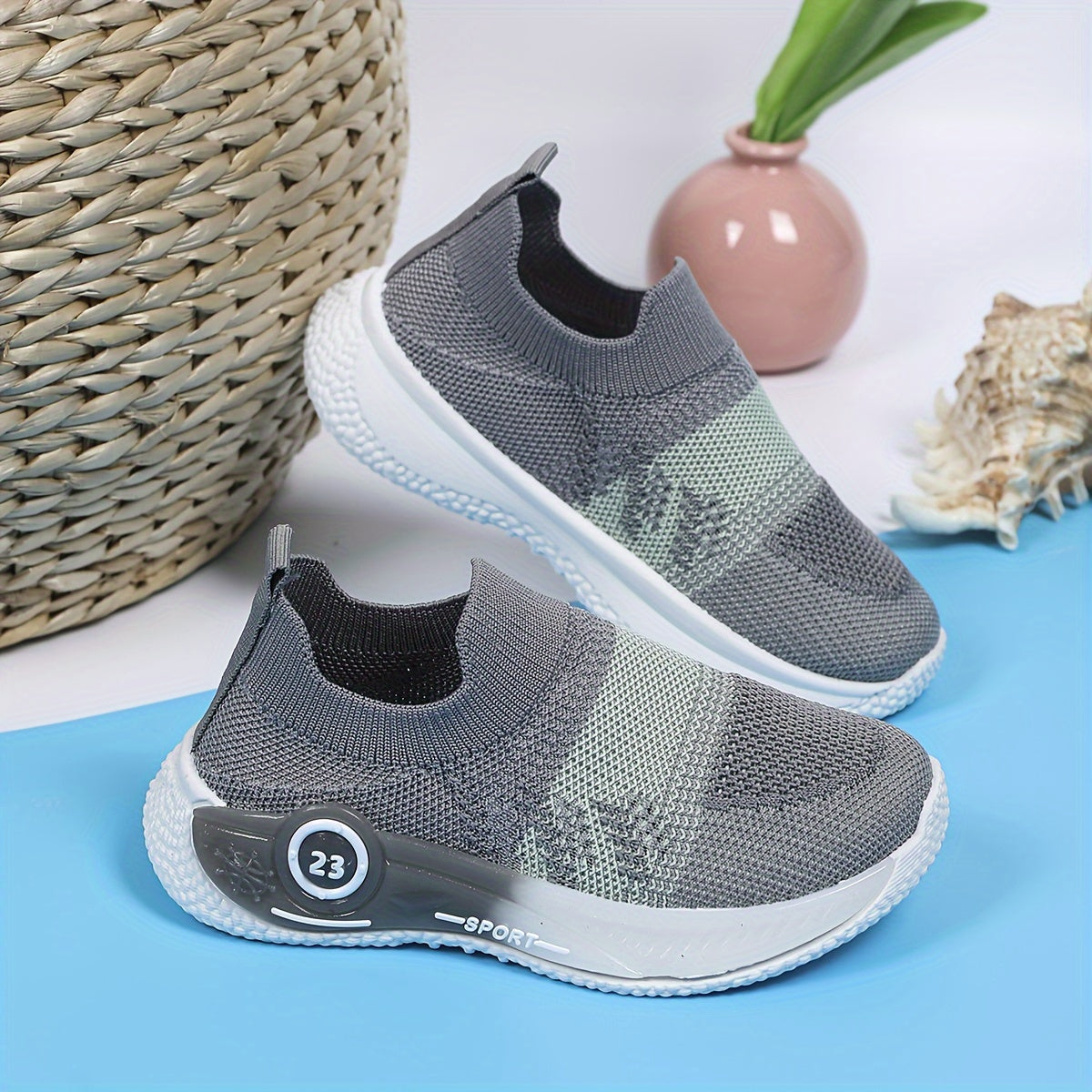 🌀 Kids' Geometric Pattern Slip-On Sneakers