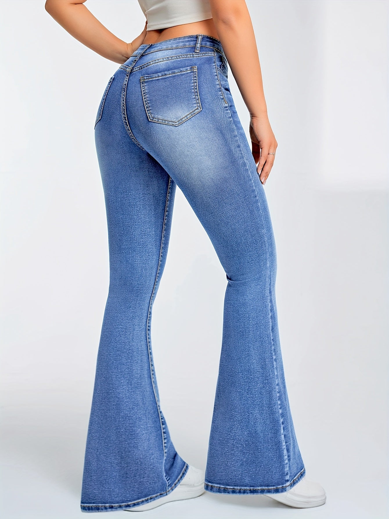 Classic Flare Denim Jeans 💙👖