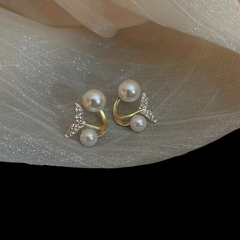 🌟 Pearl Mermaid Tail Stud Earrings – Japanese & Korean Elegance ✨