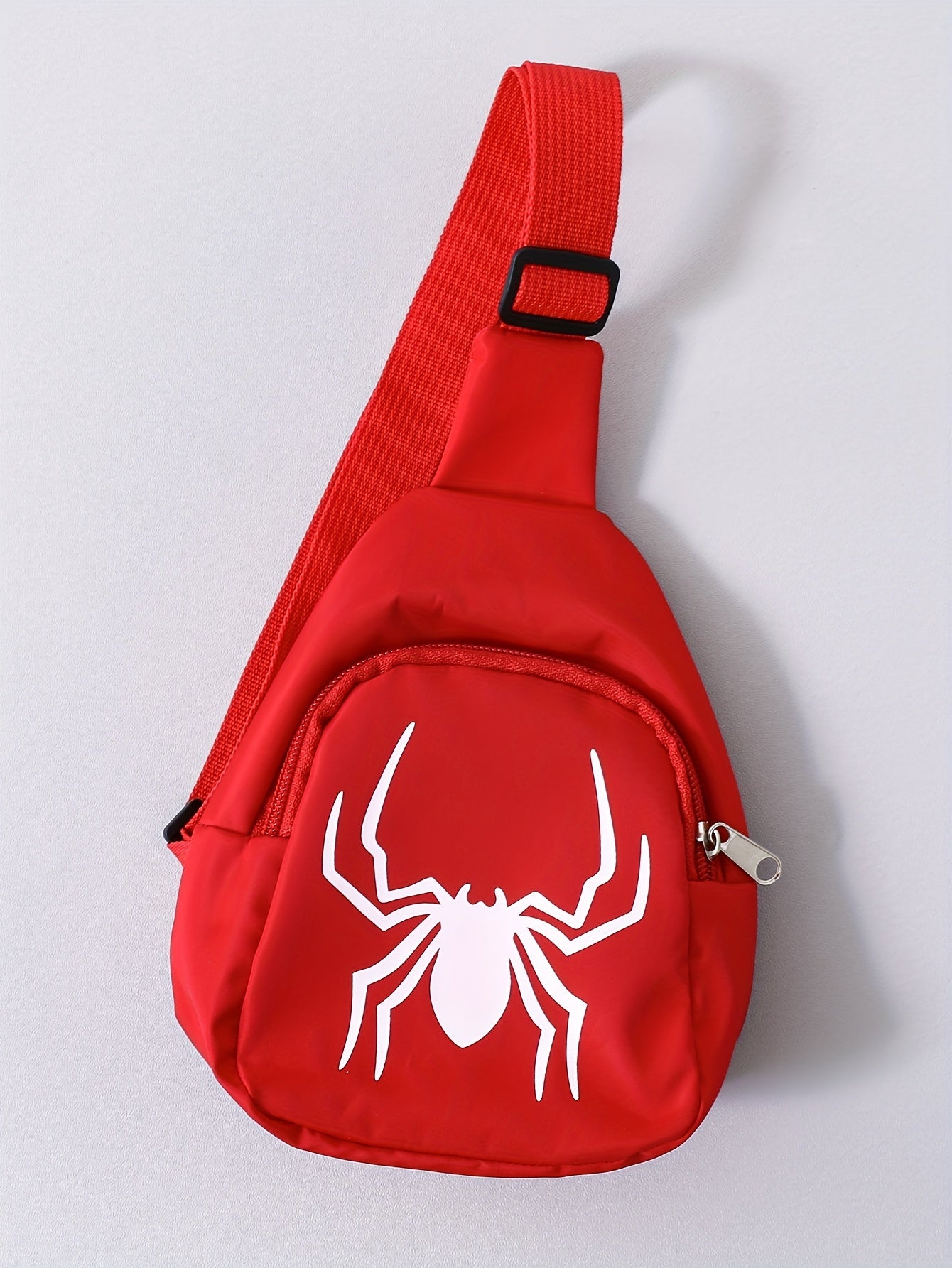 🕷️ Spider & Web Print 2-Piece Set with Crossbody Bag – Cool Short Sleeve Hooded Tee & Shorts for Boys 🌟