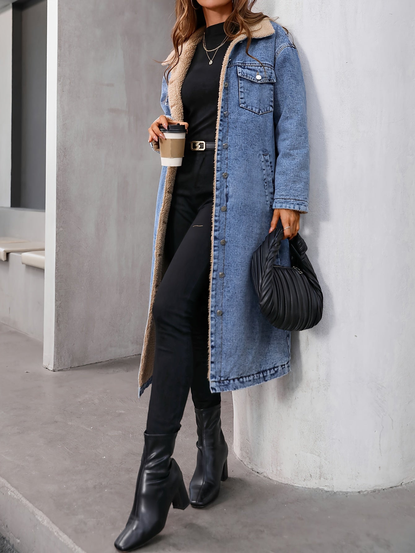 Elegant Plush-Lined Washed Blue Denim Coat