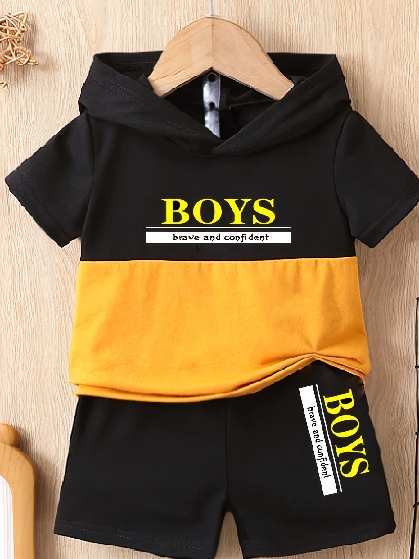 🌟 2-Piece Infant & Toddler Color Clash Summer Outfit – Letter Print Hooded T-Shirt & Casual Shorts 👶