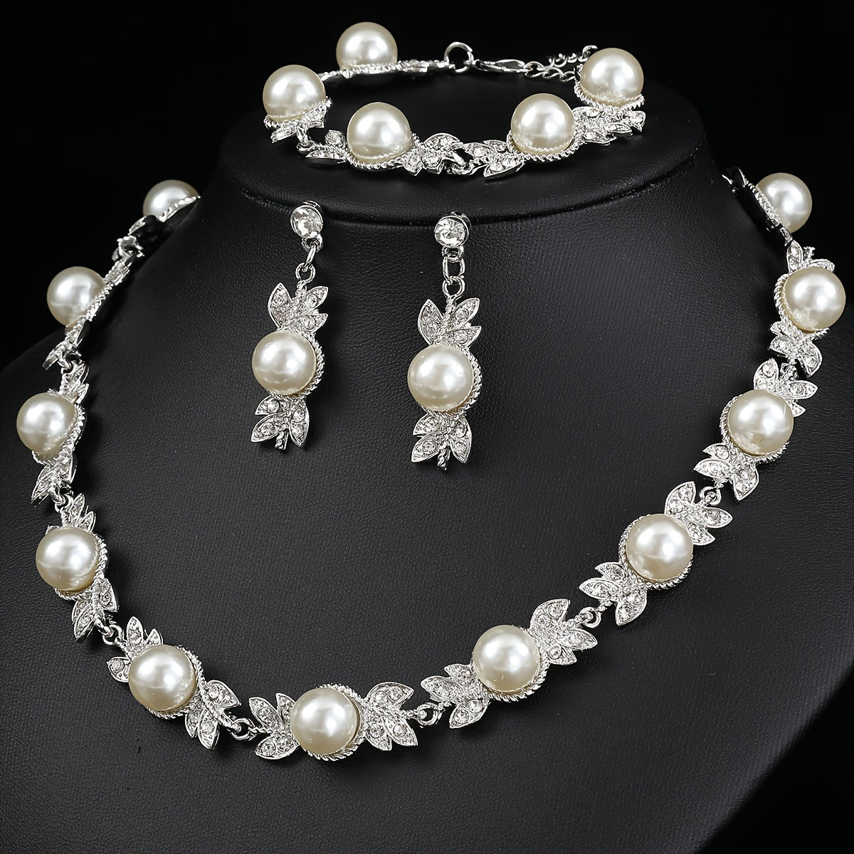 Chic Imitation Pearl Jewelry Set – Necklace, Earrings & Bracelet 🌟💕