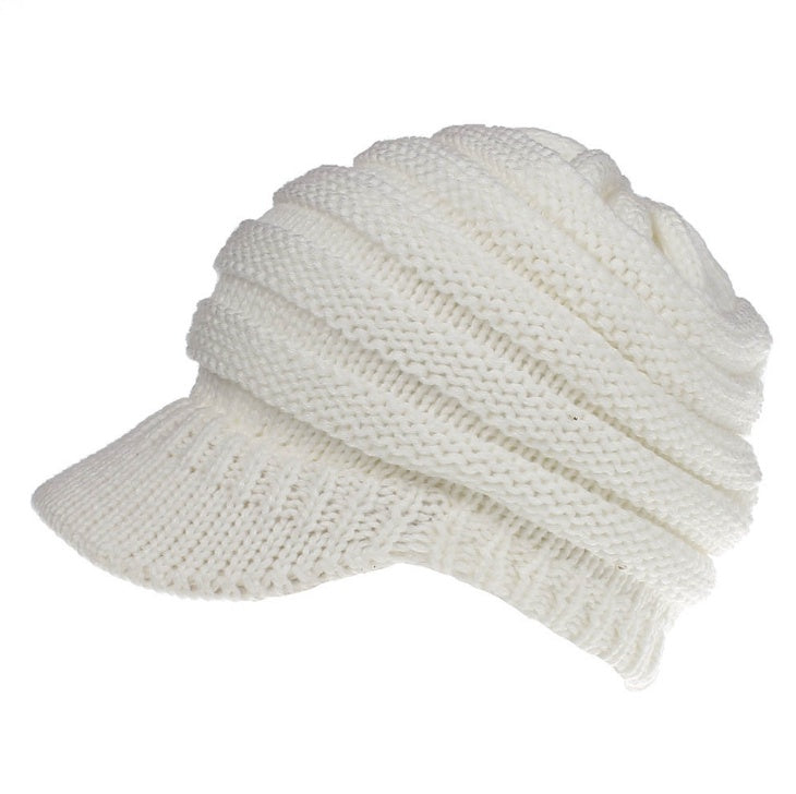 Cozy Knit Ponytail Beanies: Stylish Winter Hats for Women, Soft and Warm Skull Caps