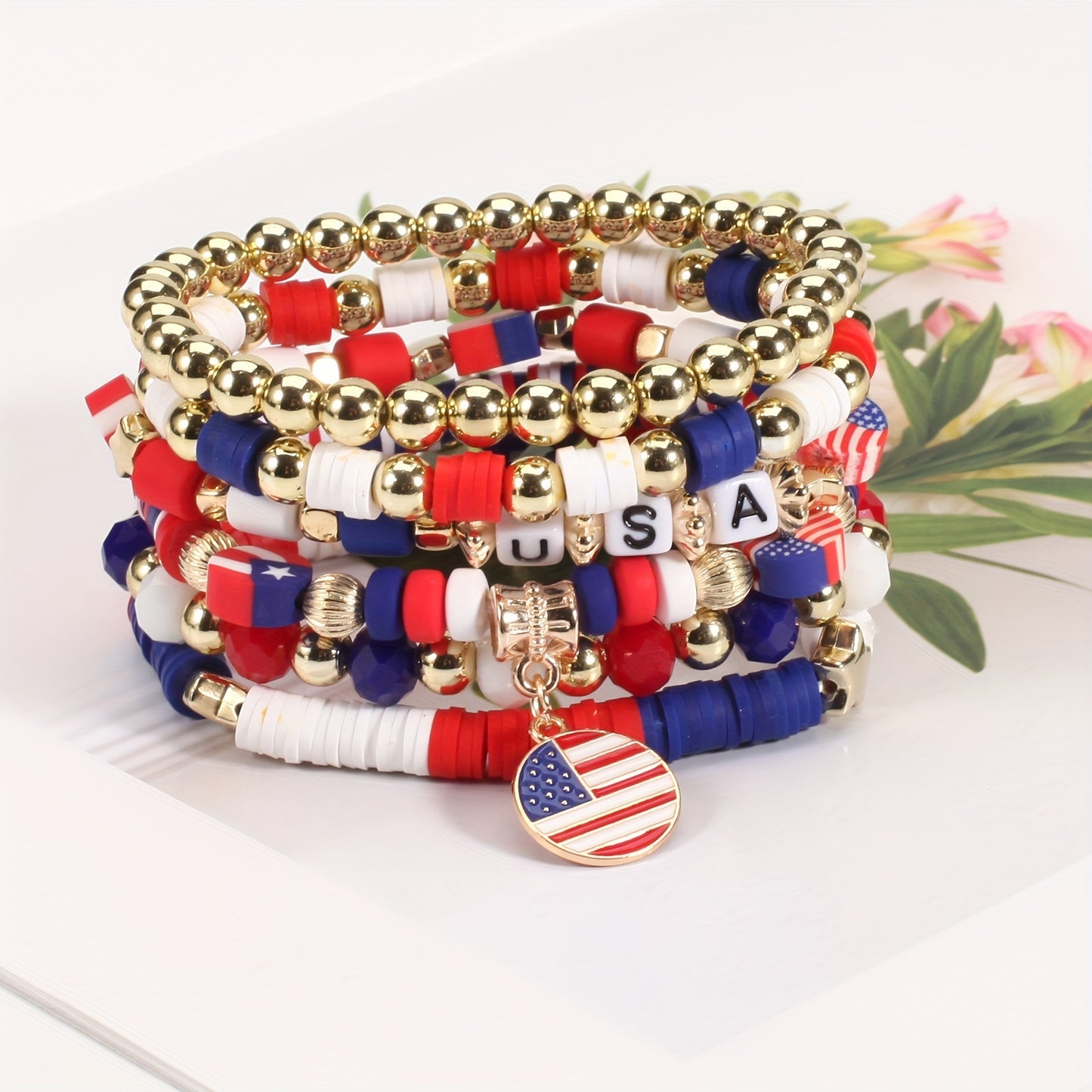 US Stars & Stripes Bead Stretch Bracelet – Red, White & Blue Elegance 🎆