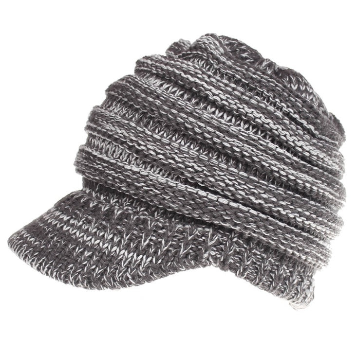 Cozy Knit Ponytail Beanies: Stylish Winter Hats for Women, Soft and Warm Skull Caps