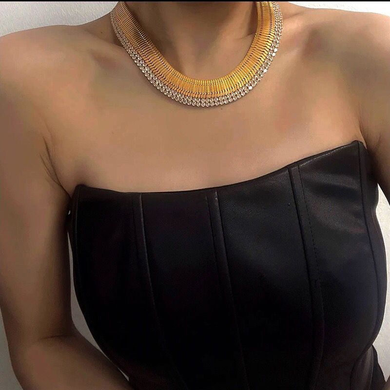 Exquisite Rhinestone Clavicle Necklace ✨