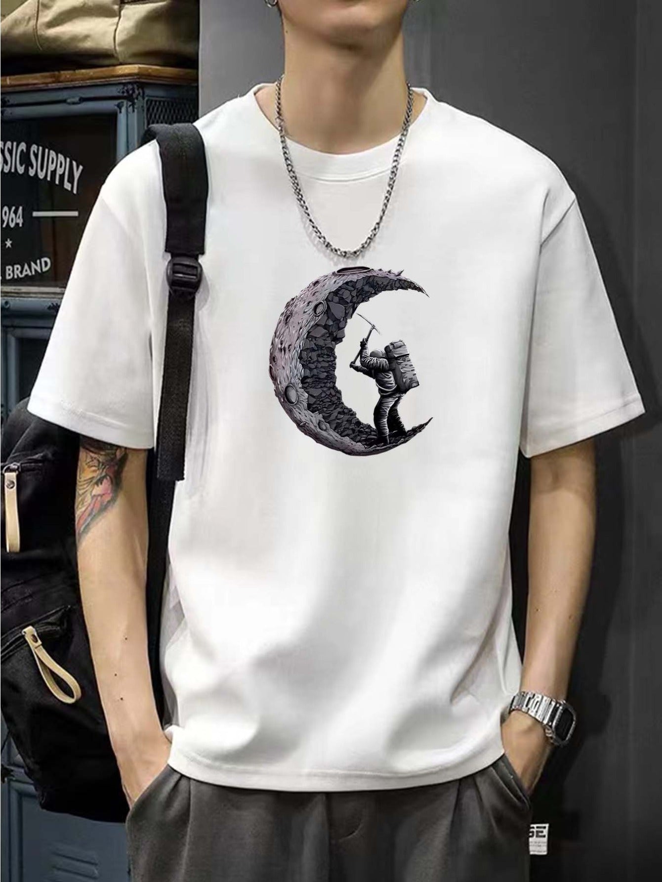 🌙 Men's 100% Cotton Alphabet Moon Graphic T-Shirt