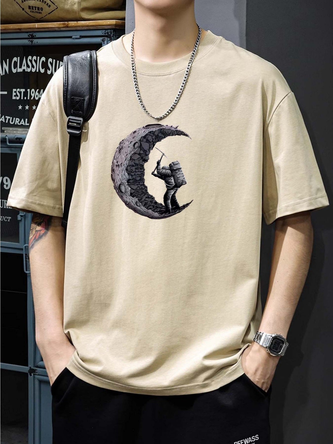 🌙 Men's 100% Cotton Alphabet Moon Graphic T-Shirt