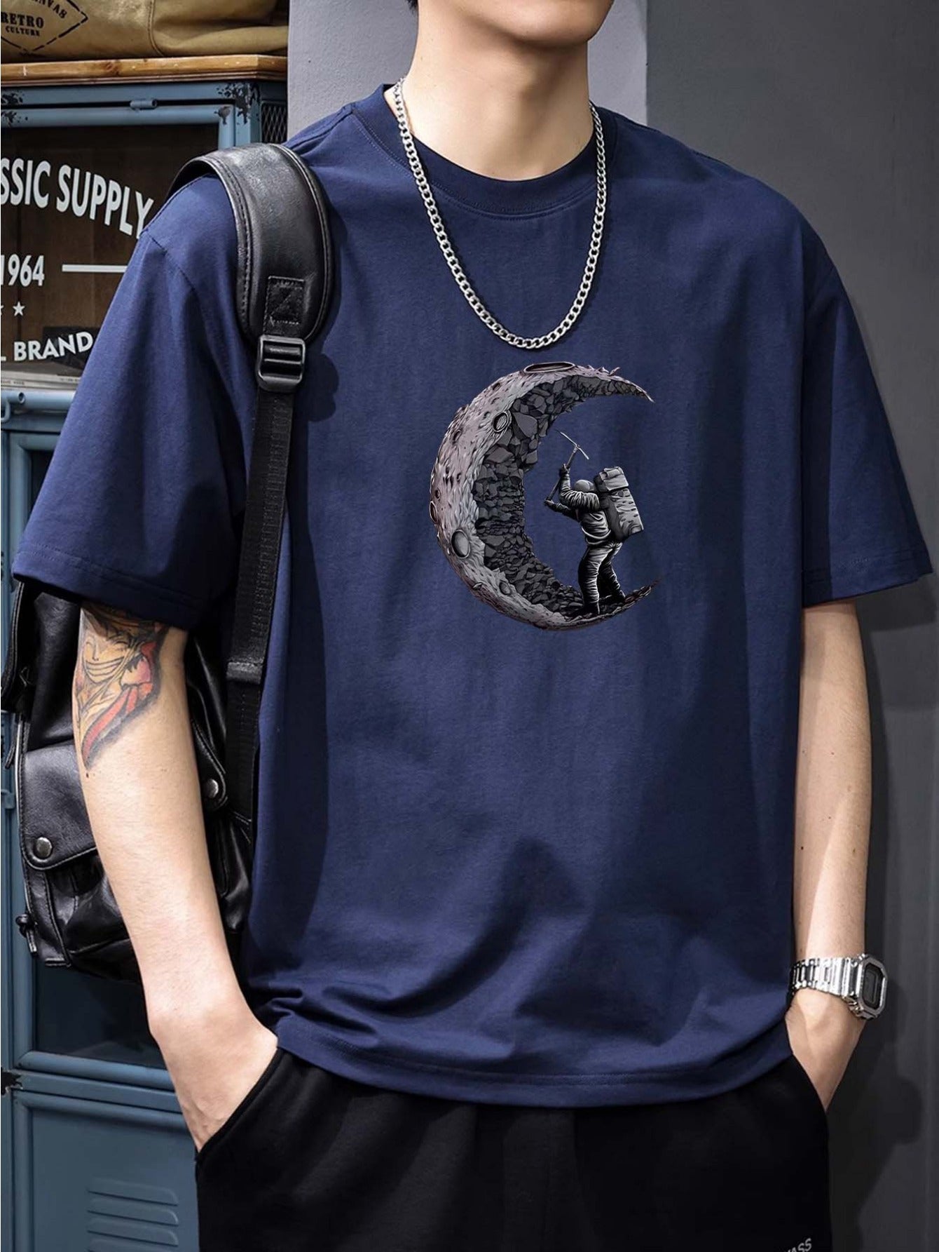 🌙 Men's 100% Cotton Alphabet Moon Graphic T-Shirt