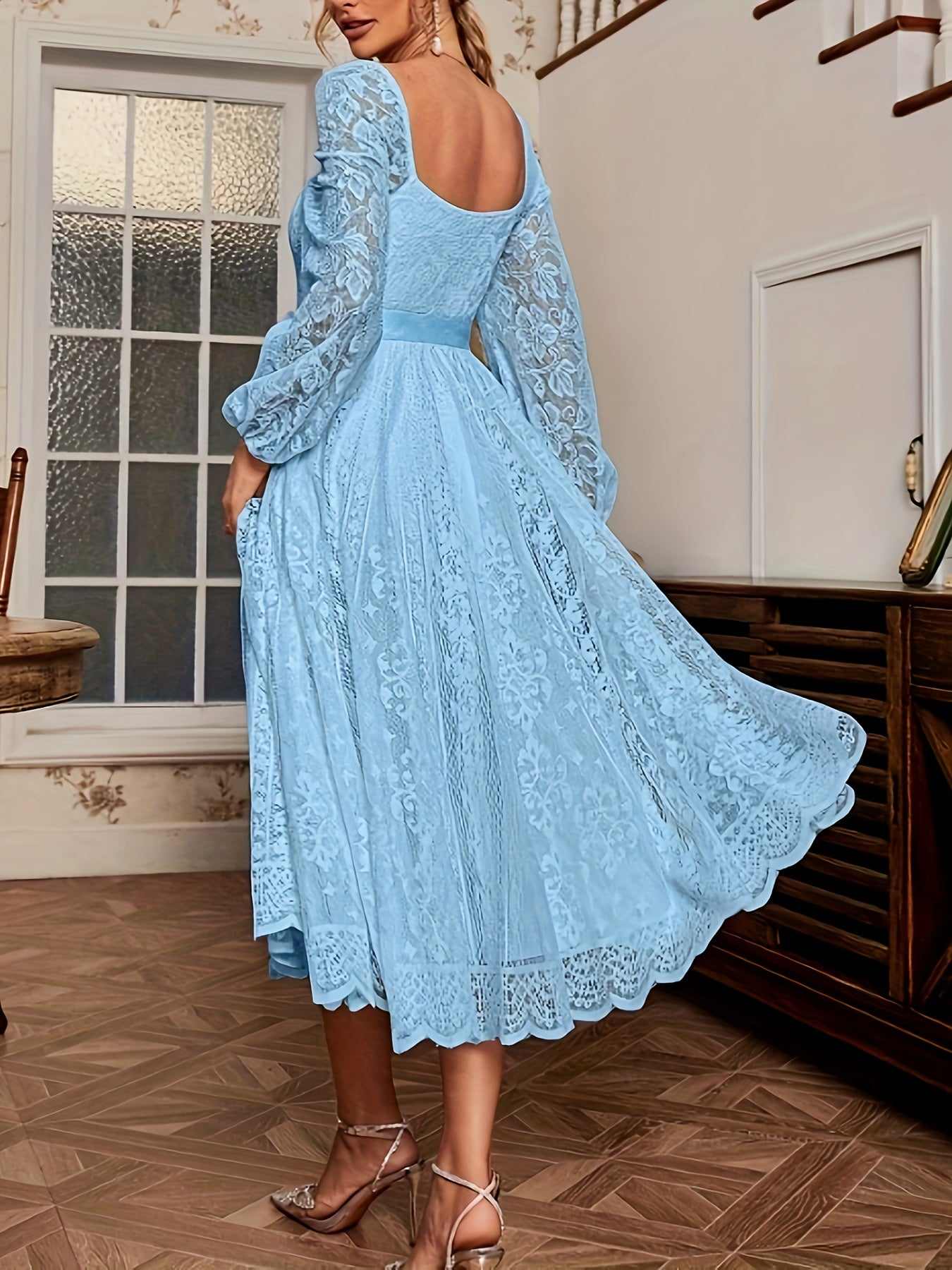 Guipure Lace Belted Sweetheart Dress