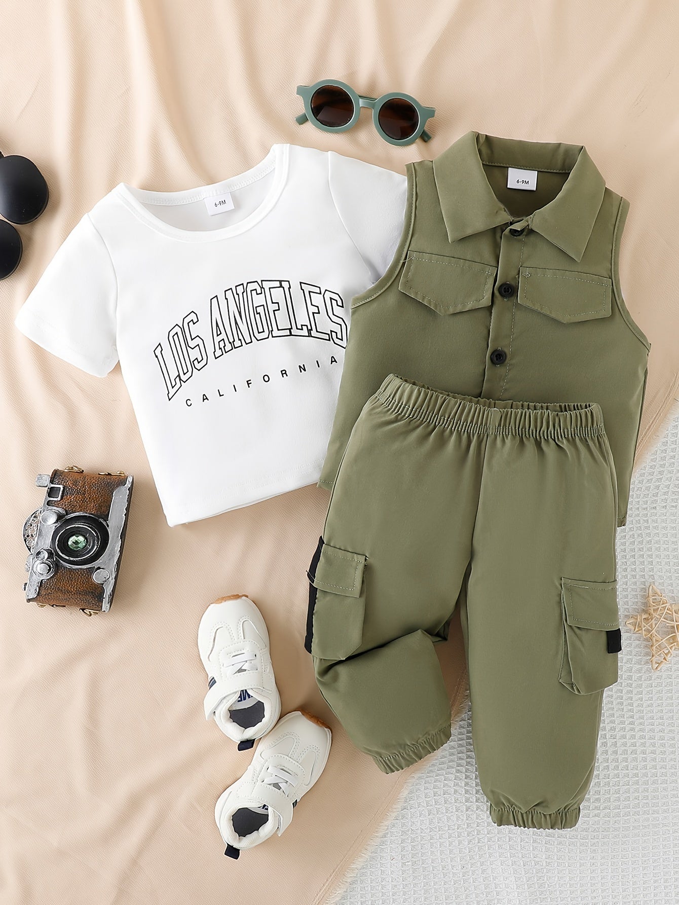 🌟 3-Piece Infant & Toddler Street Style Outfit – Casual Vest, Letter Print T-Shirt & Cargo Pants 🌟