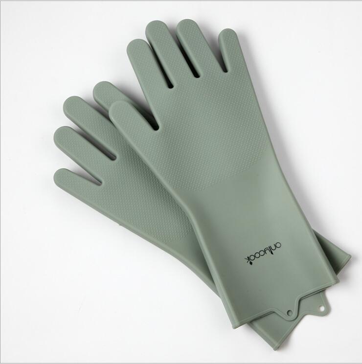 Thick silicone dishwashing gloves