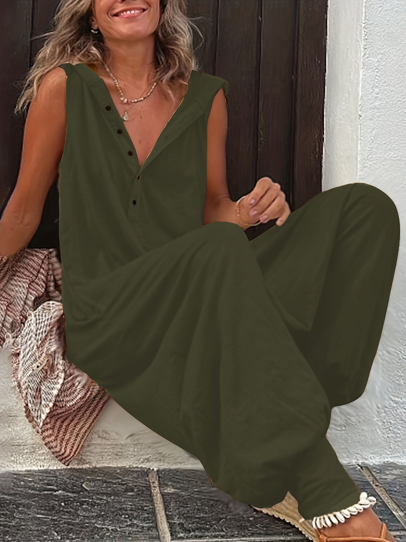 Effortless Elegance Sleeveless Jumpsuit 🌟👗