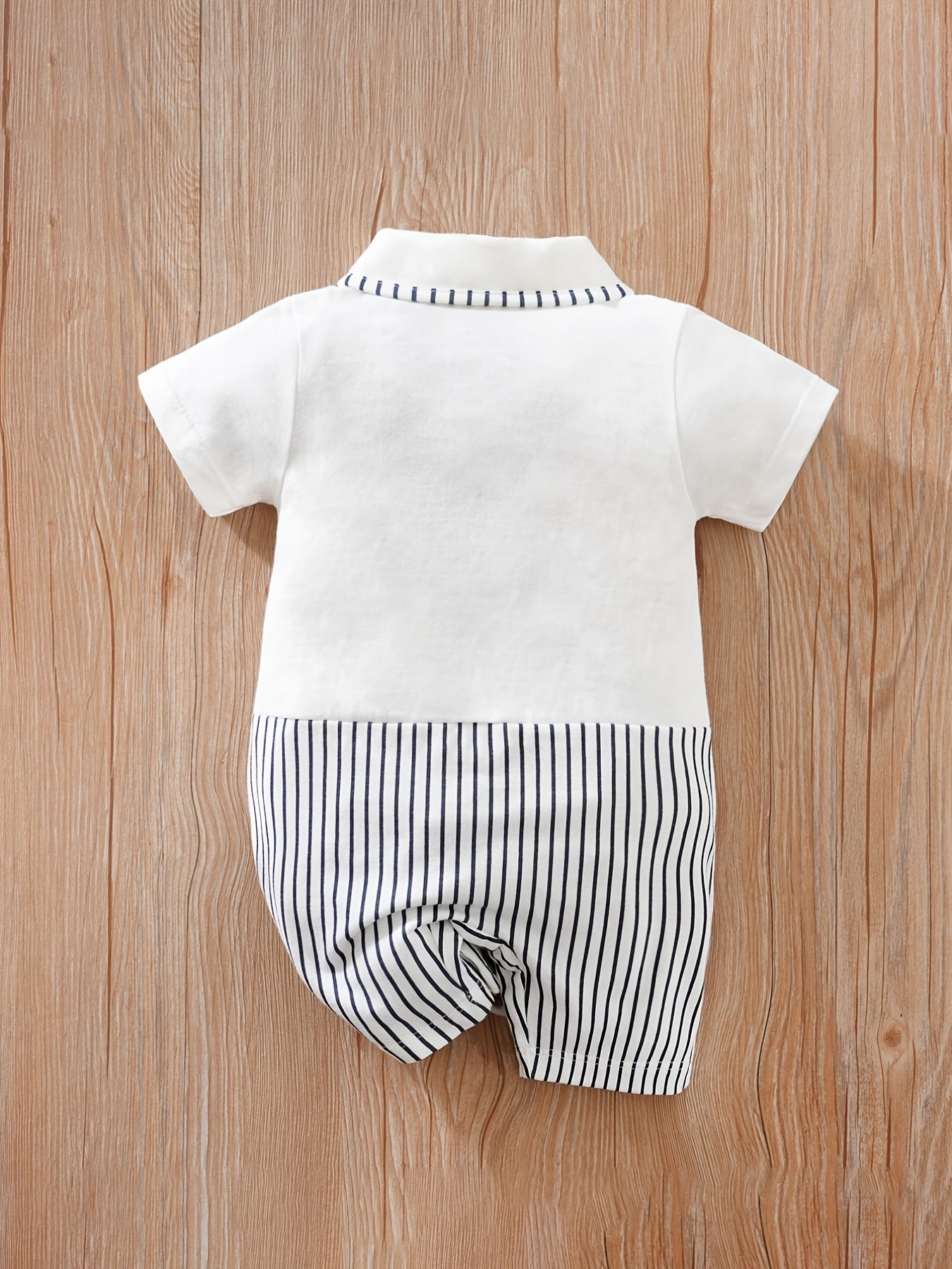 👶 Baby Boys' Casual Striped Short Sleeve Lapel Collar Romper – Cute and Comfy Summer Outfit 🌟