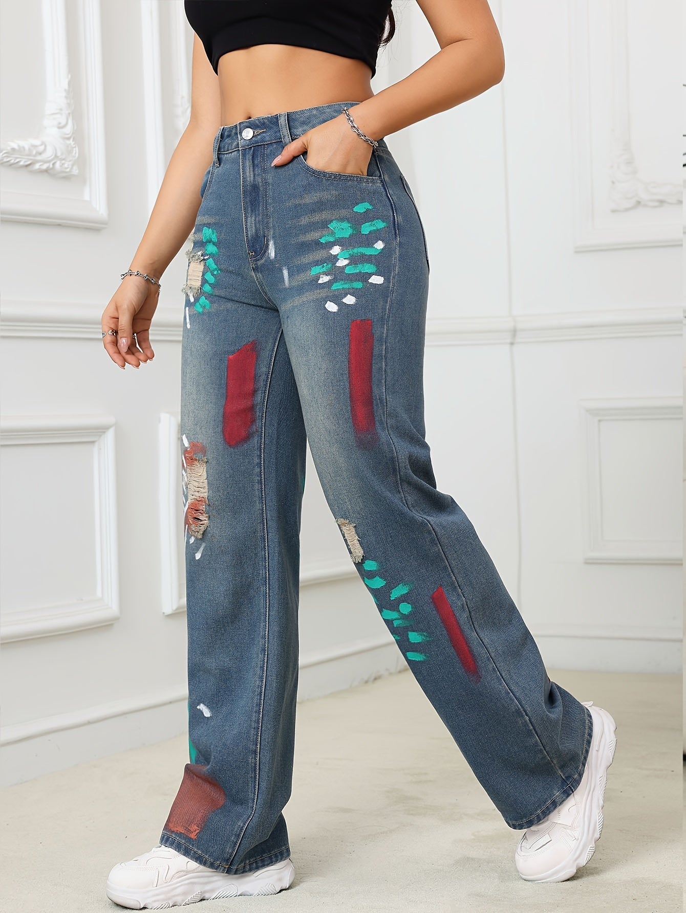 Graffiti Glam High-Waist Jeans 🎨👖