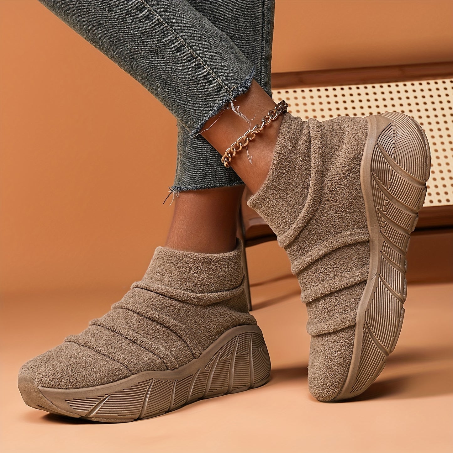 Cozy Stride Fashion Running Shoes 🍂🏃‍♀️