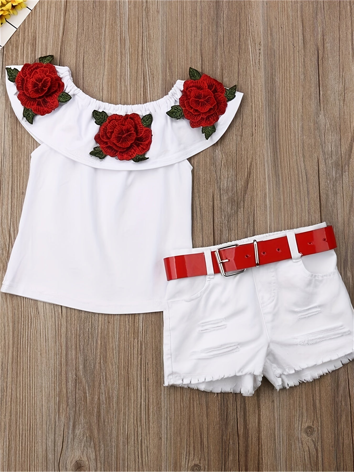 🌸 Cute Floral Off-Shoulder Top & Denim Shorts Set 🌸