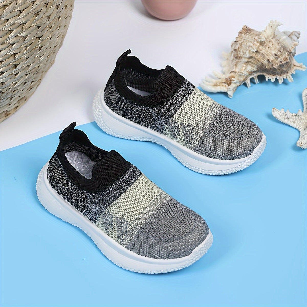 🌀 Kids' Geometric Pattern Slip-On Sneakers