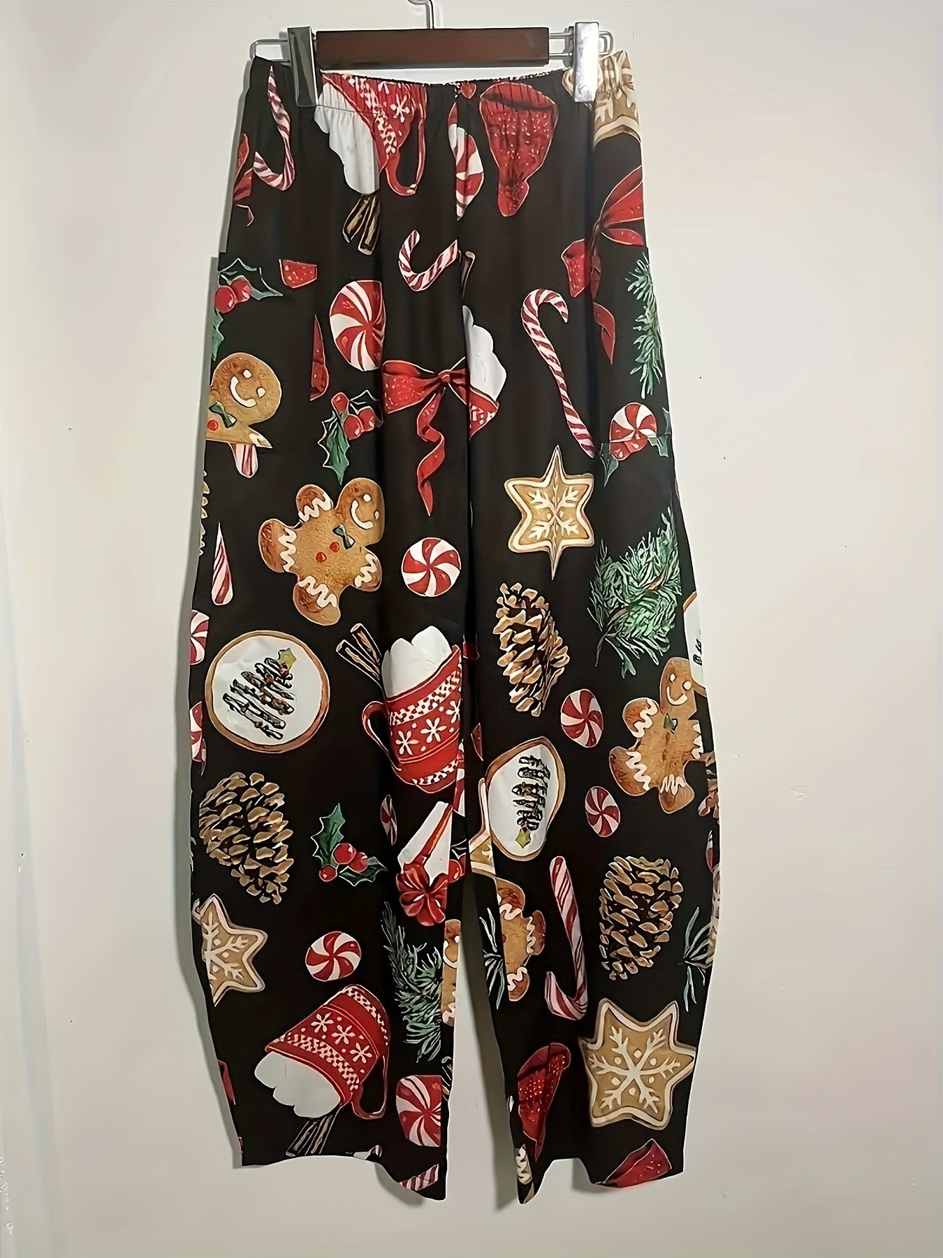 🎄 Festive Cheer Christmas Print Lantern Pants