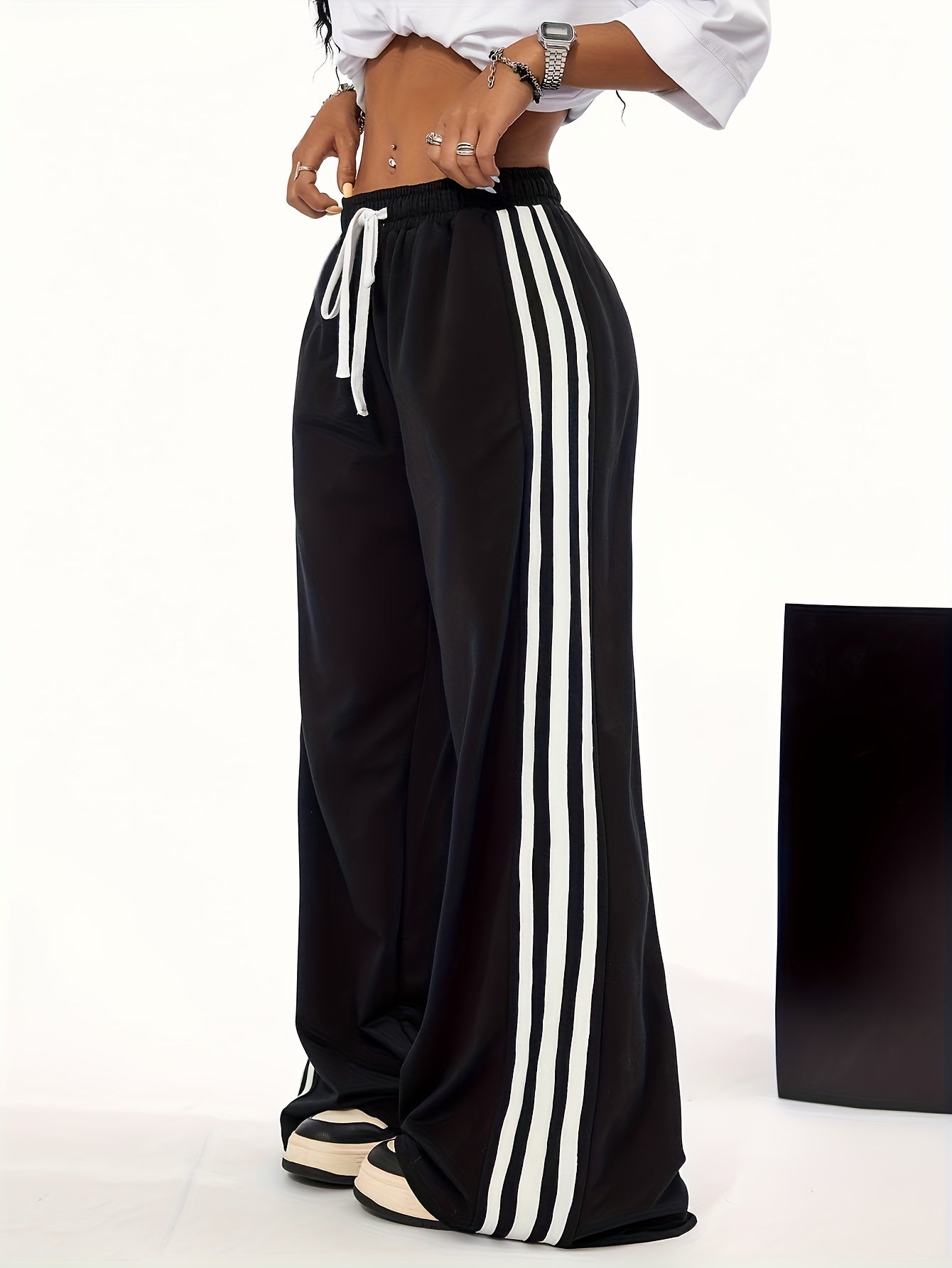 🩳 Trendy Women's Casual Wide-Leg Sweatpants 🩳