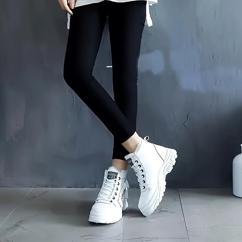 Women's Platform Sneakers - Casual Lace-Up Plush Lined Short Boots 👟❄️