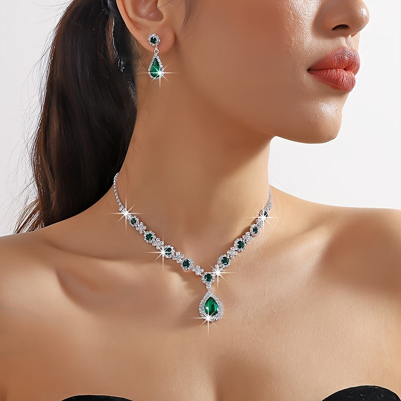 Elegant Waterdrop Rhinestone Jewelry Set 💎✨