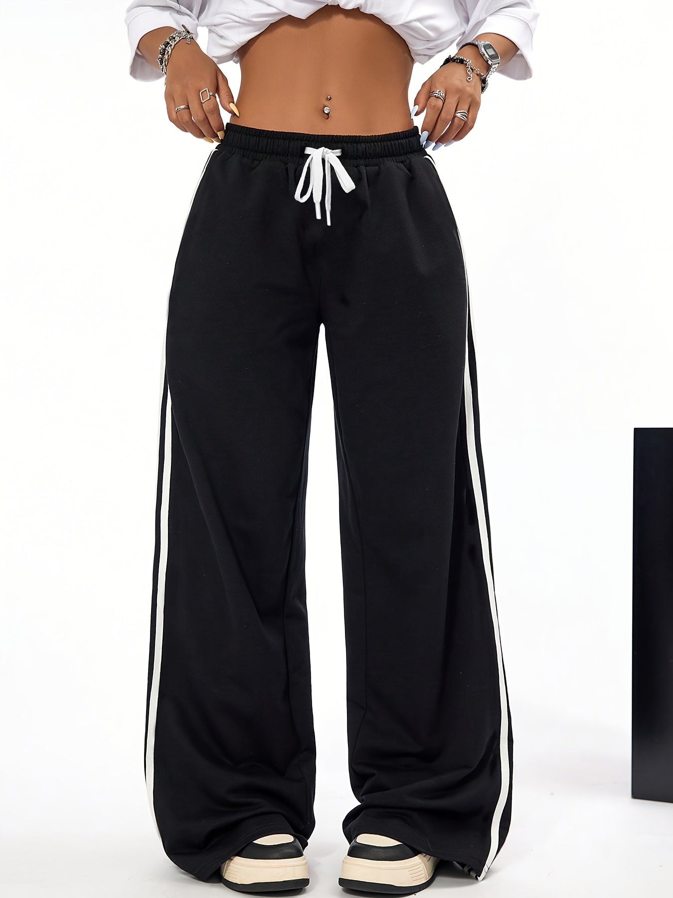 👖 Casual Striped Drawstring Wide-Leg Pants