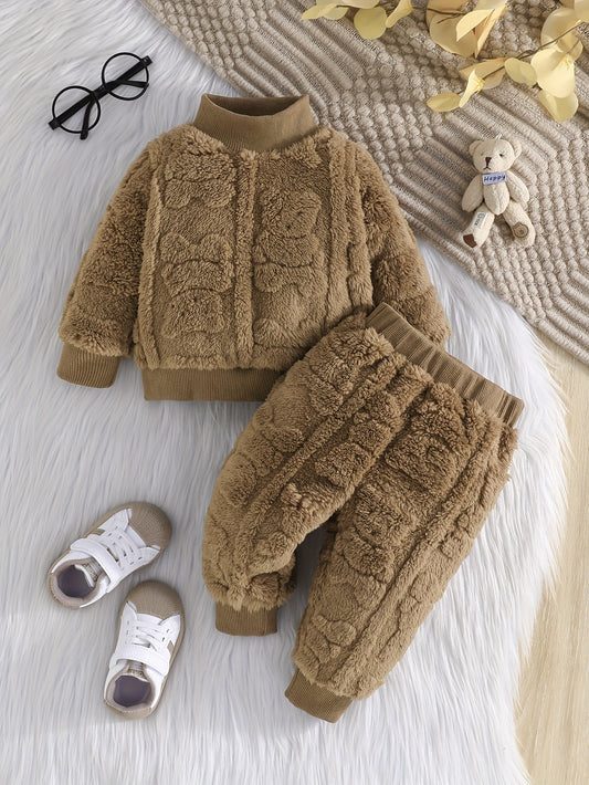 ❄️ Snug Fleece-Lined Pullover & Pants Set