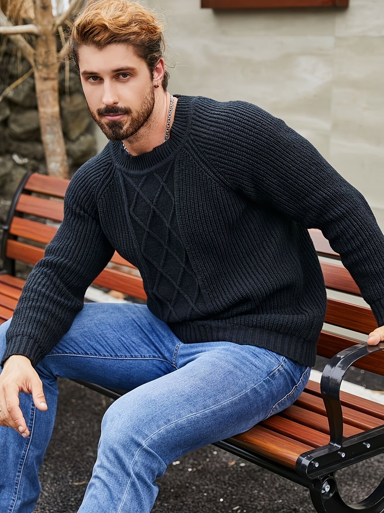 🧵 "Raglan Comfort" Men's Crew Neck Pullover Sweater ❄️