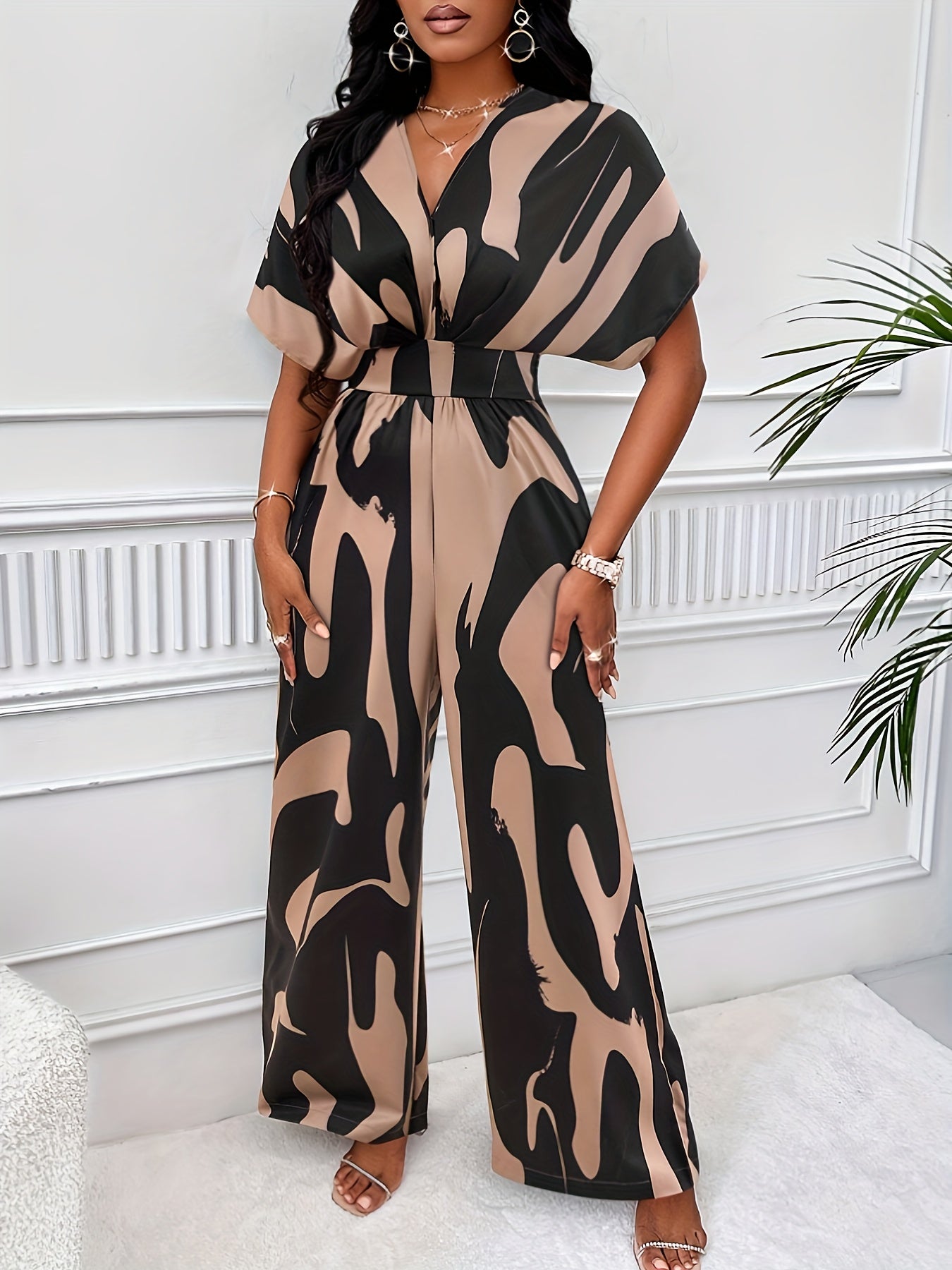 🖼️ Allover Print Wide Leg Jumpsuit 🖼️