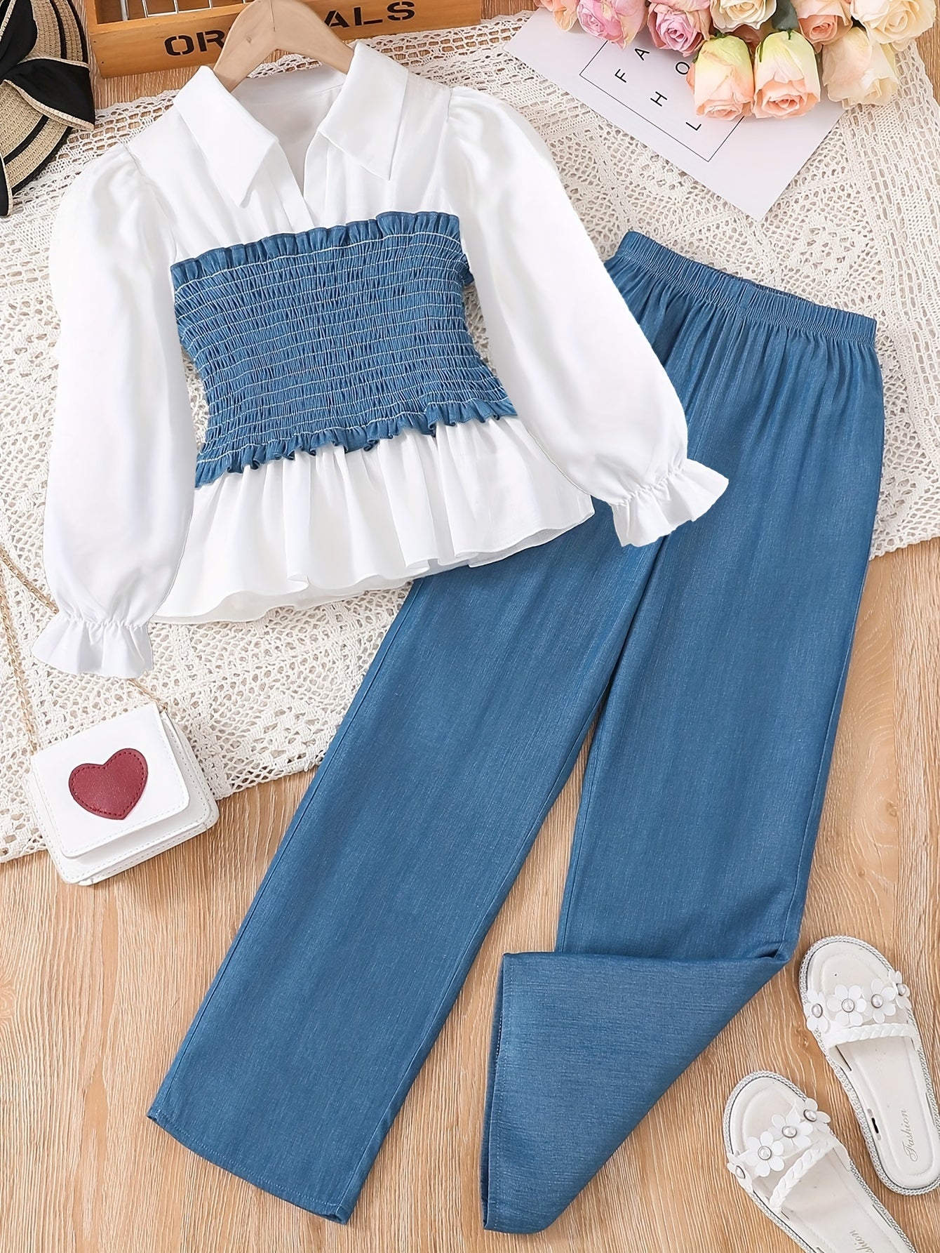 👖 Denim-Style 2-Piece Girls' Outfit – Splicing Smocked Shirt & Imitation Denim Print Pants Set 🌸