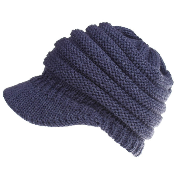 Cozy Knit Ponytail Beanies: Stylish Winter Hats for Women, Soft and Warm Skull Caps