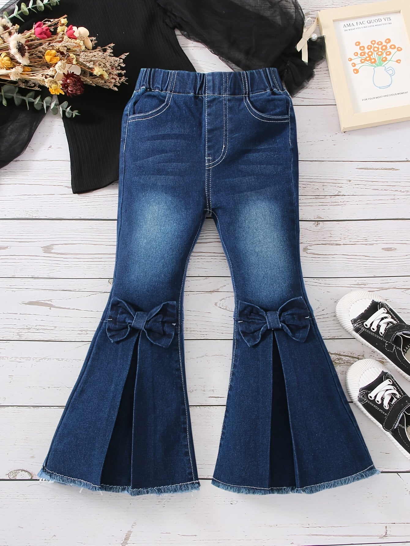 👧 Girls Stylish & Elegant Bowknot Décor Split Front Flared Jeans - Perfect for Spring & Fall