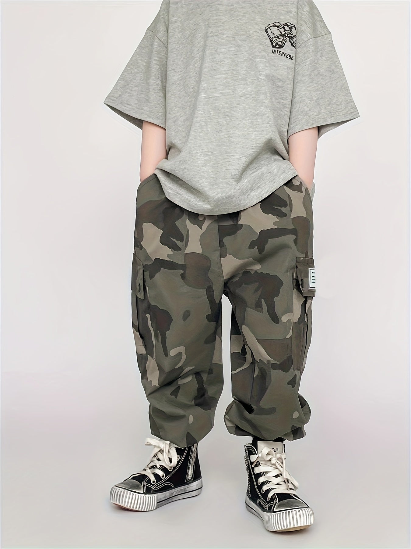 🩳 Boys' Cool Camouflage Cargo Jogger Pants