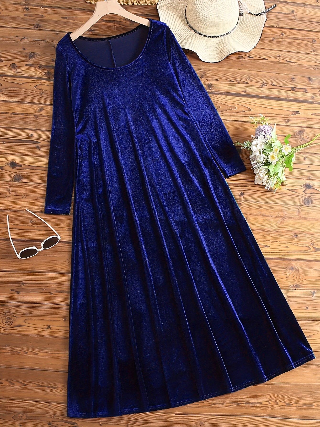 Vintage Velvet V-Neck Maxi Dress ✨💃