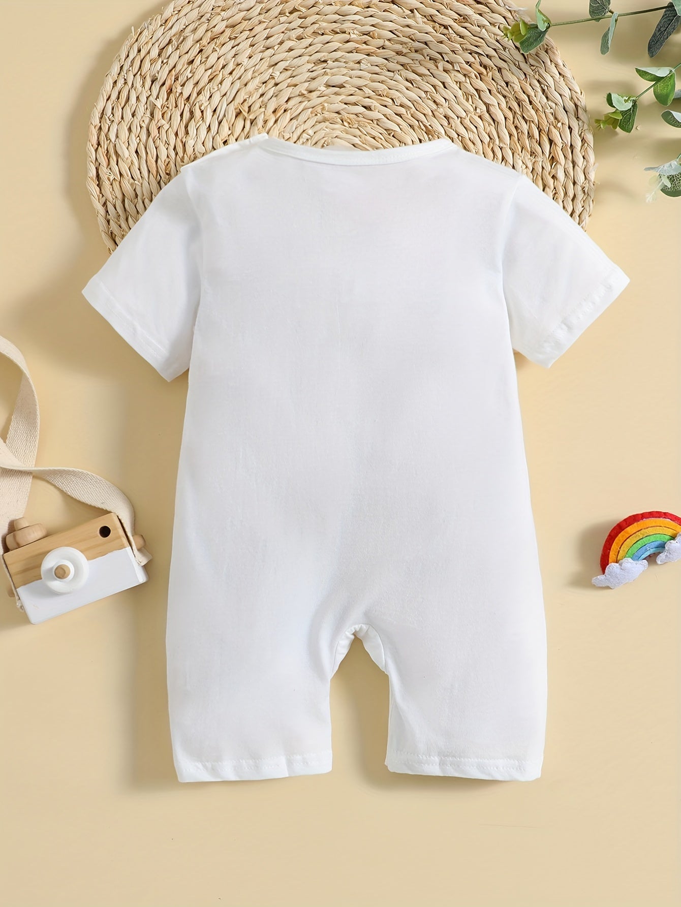 👶 “I Love Mom & Dad” Unisex Bodysuit – Short Sleeve Romper for Summer 🌞