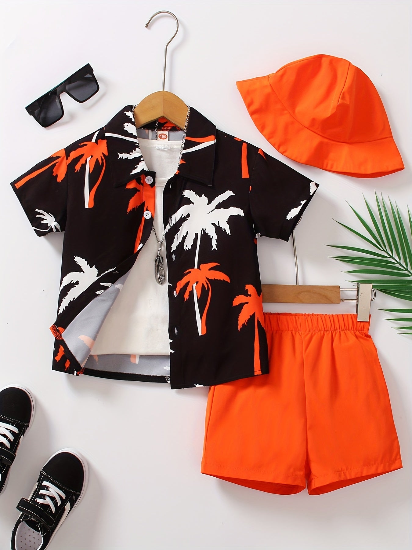 🌴 Boys' 3-Piece Coconut Tree Graphic Print Set – Shirt, Shorts & Hat for a Cool Summer Look 👕