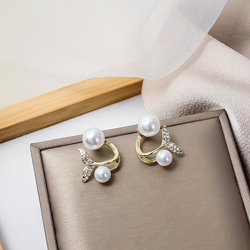 🌟 Pearl Mermaid Tail Stud Earrings – Japanese & Korean Elegance ✨