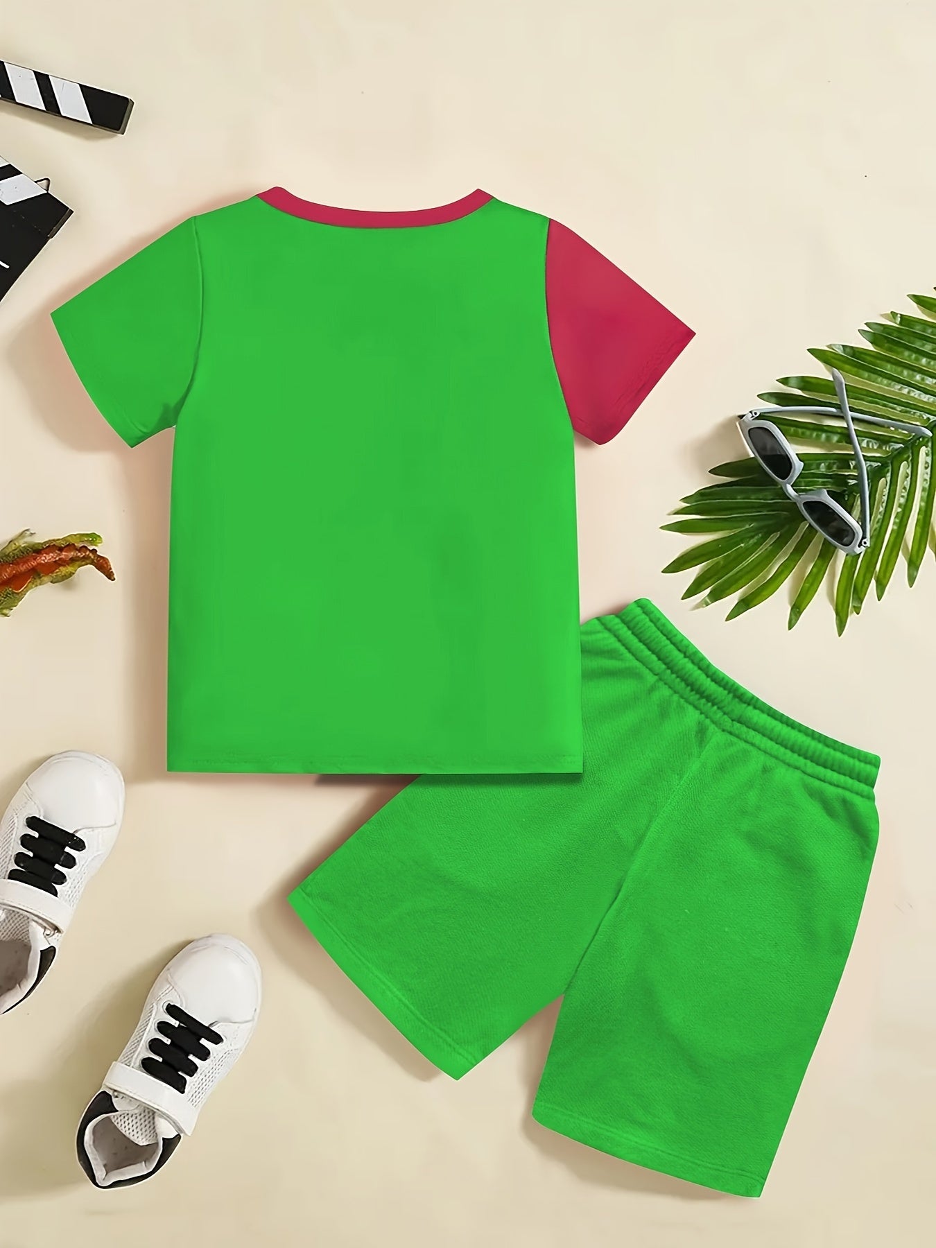 👕🩳 Boys' Color Block Monster Print T-Shirt & Shorts Set - Fun Summer Vibes! 👕🩳