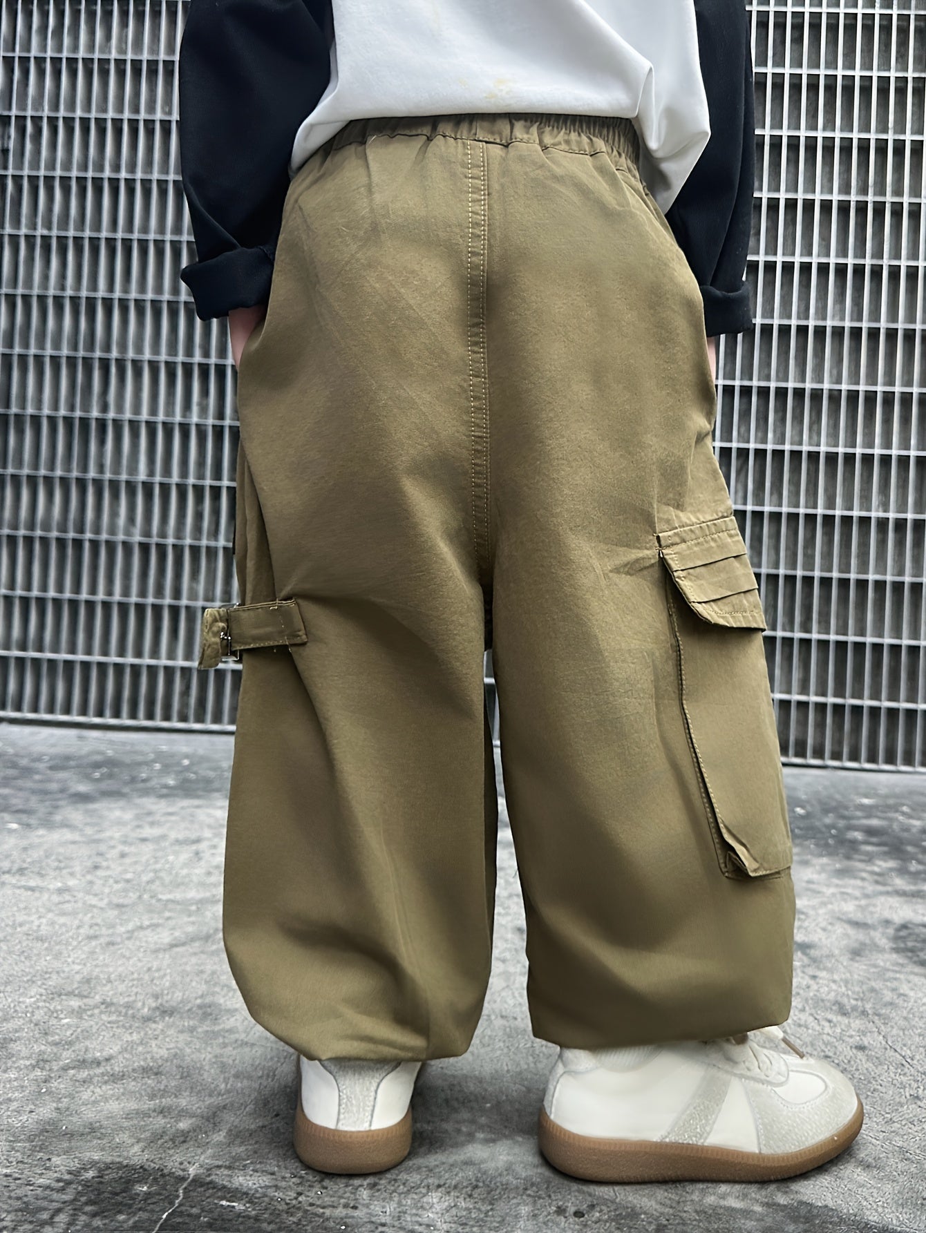 Boy's 85% Cotton Solid Color Label Patched Cargo Pants 🎉👖