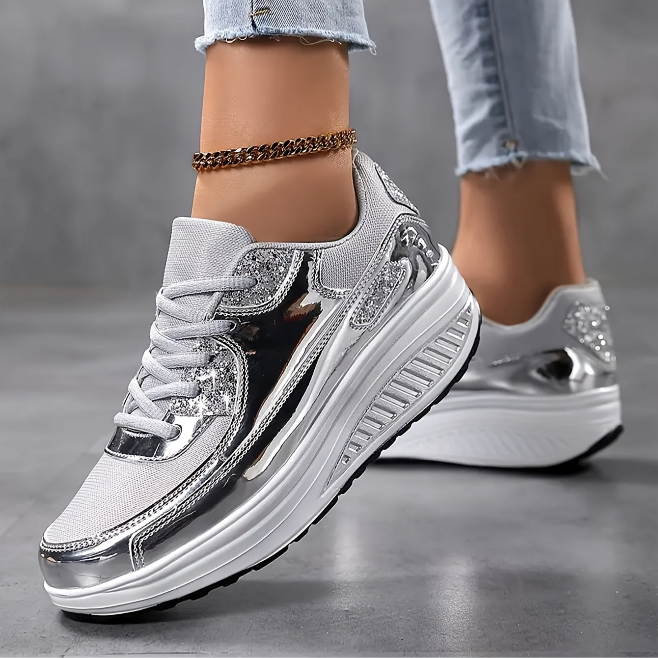 💫 "Glam Walk" Women's Silvery Glitter Platform Sneakers 💫