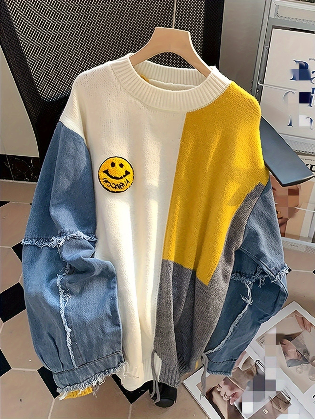 🧵 Elegant Color Block Denim-Inspired Knit Sweater 🧵