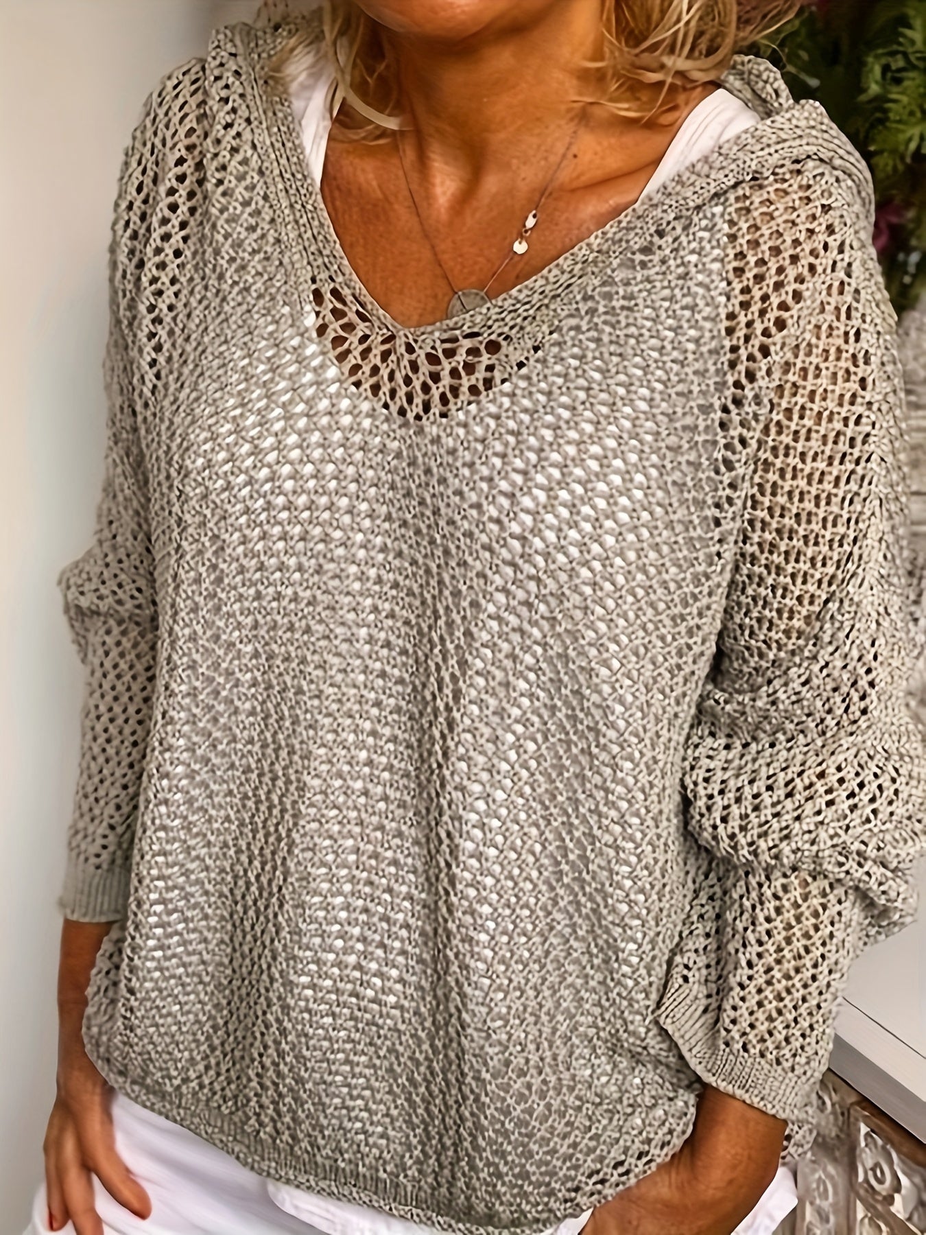 Hollow Out V-Neck Knitted Sweater 🌟🧥