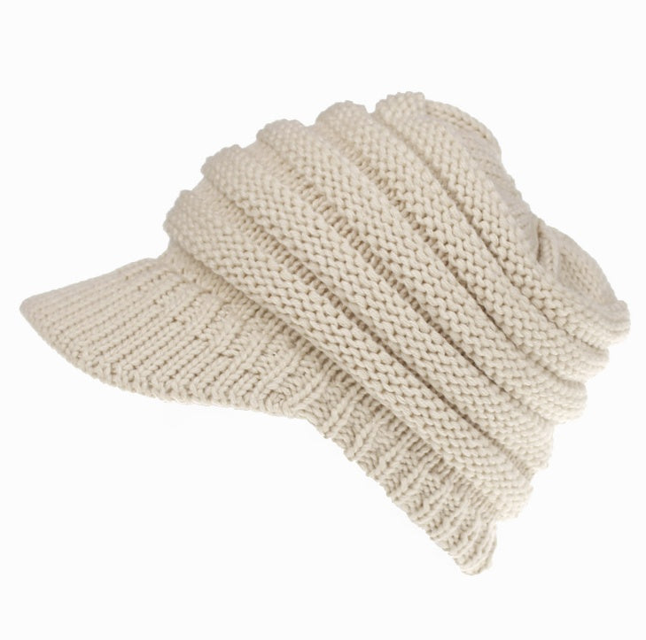 Cozy Knit Ponytail Beanies: Stylish Winter Hats for Women, Soft and Warm Skull Caps