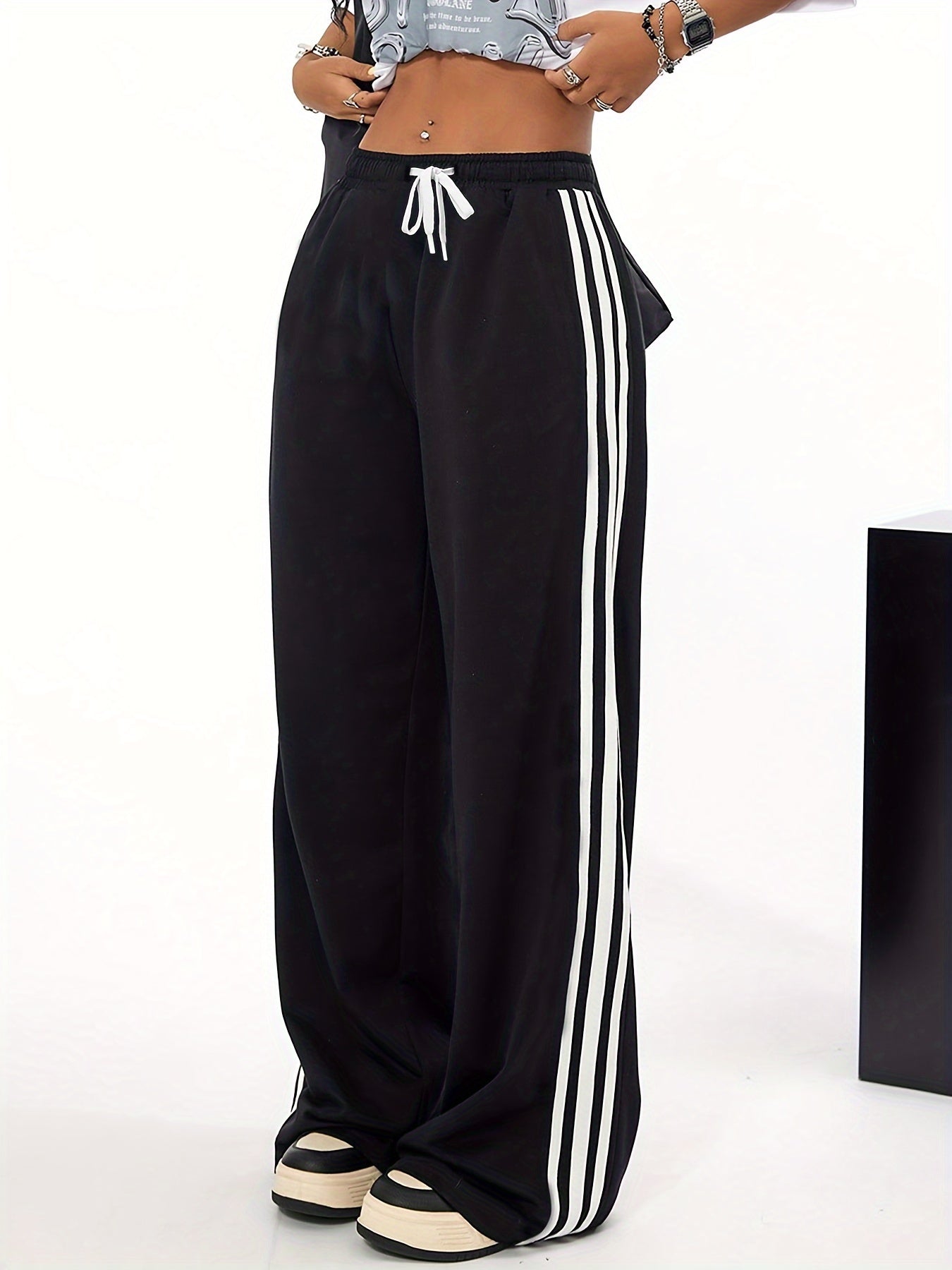 👖 Casual Striped Drawstring Wide-Leg Pants