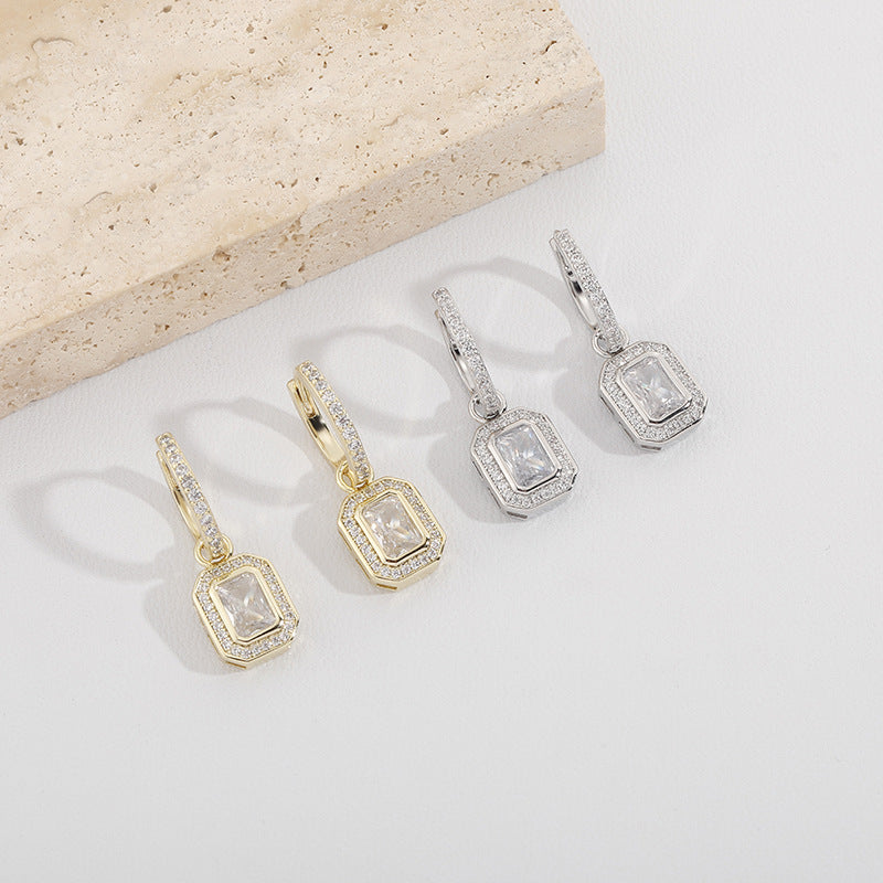 Minimalist And Versatile Women's Square Zircon Earrings