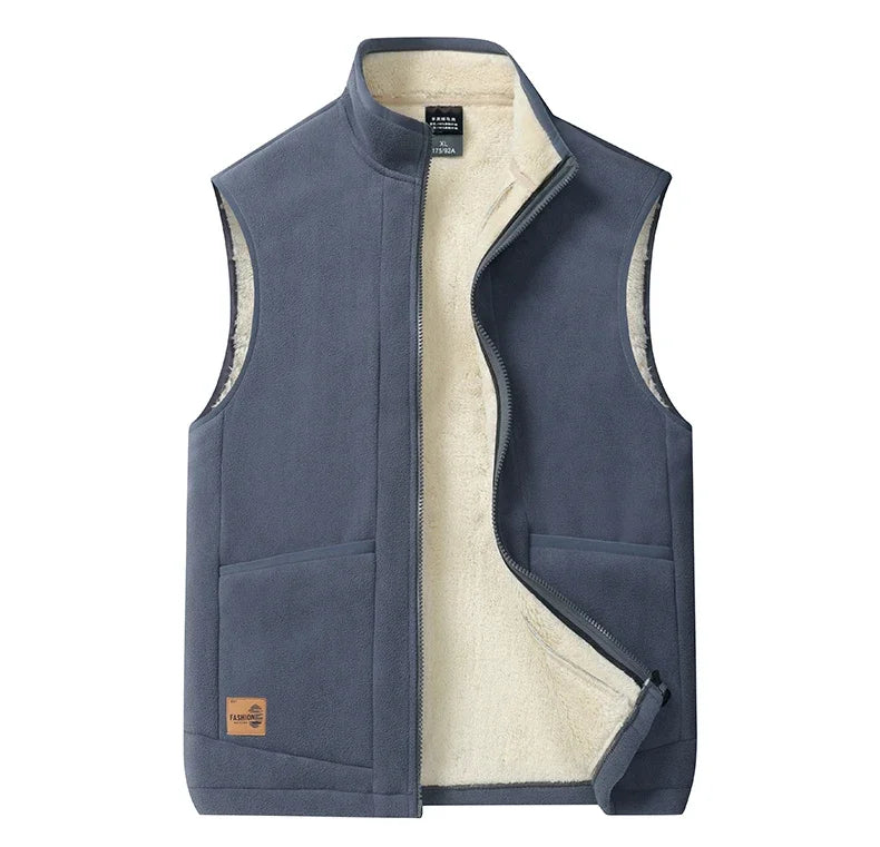 2024 Autumn and Winter Lambs wool Vest: Versatile Warm Padded Jacket for Men ❄️🧥