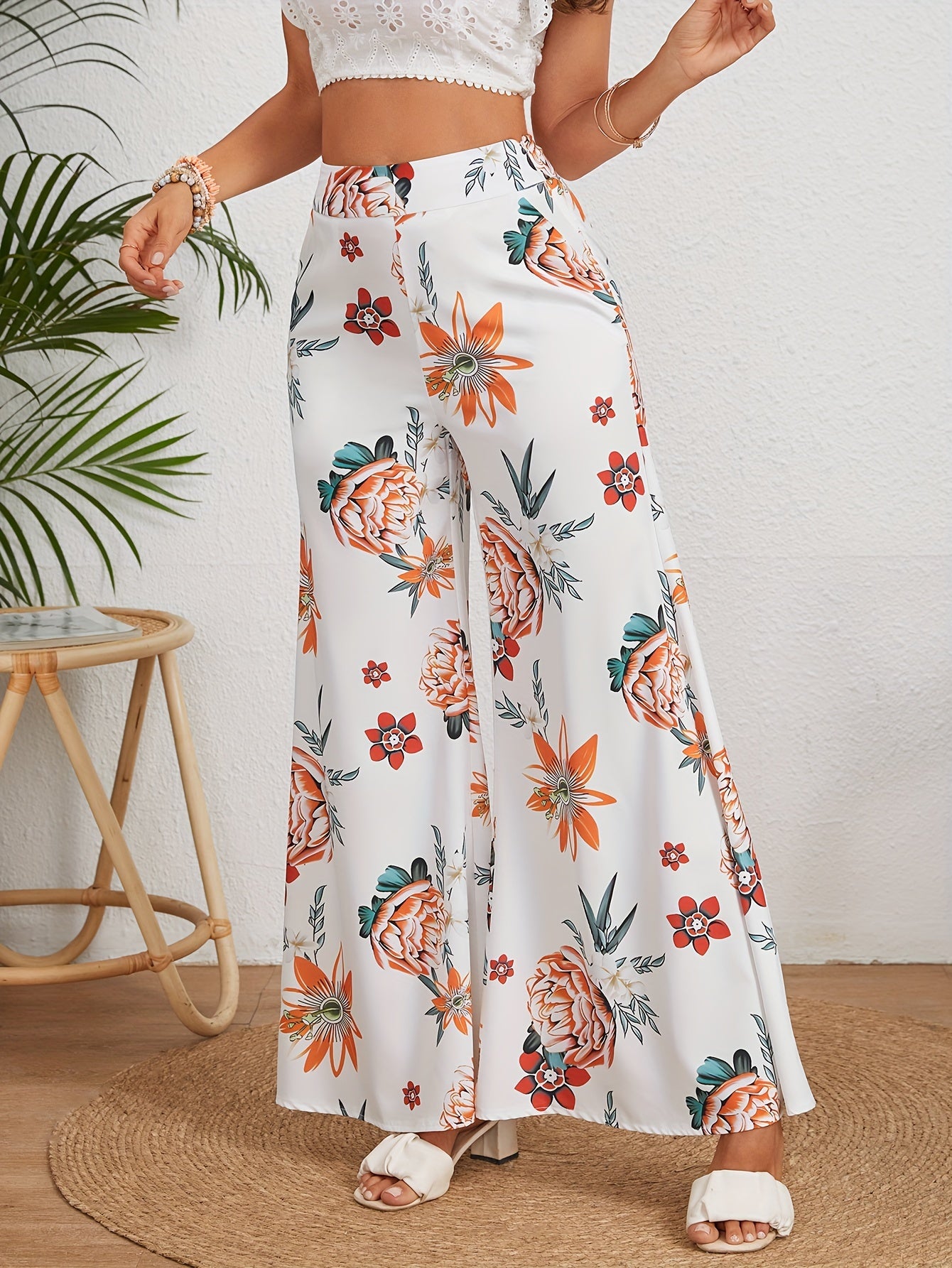 Floral Print Wide Leg Pants