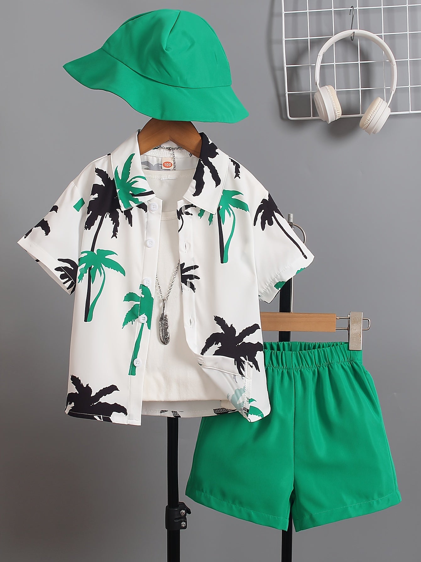 🌴 Boys' 3-Piece Coconut Tree Graphic Print Set – Shirt, Shorts & Hat for a Cool Summer Look 👕